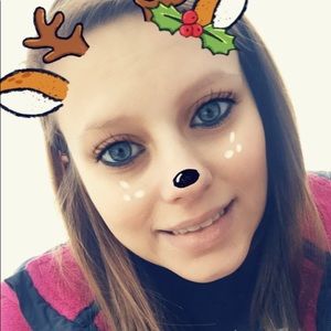 Meet your Posher, Brooke